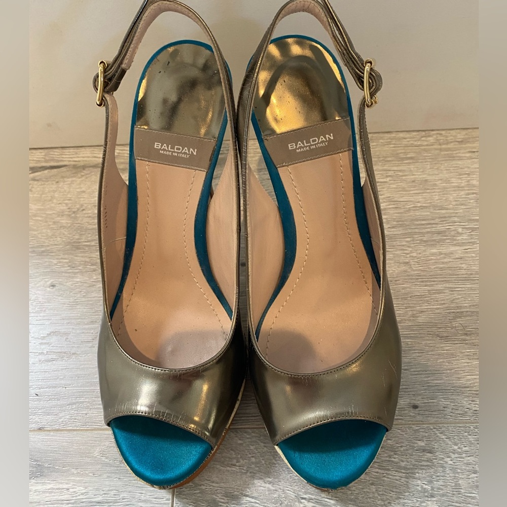 Baldan Gold Leather Platform Slingback Peep-toe Sandals/Heels, Sz 36